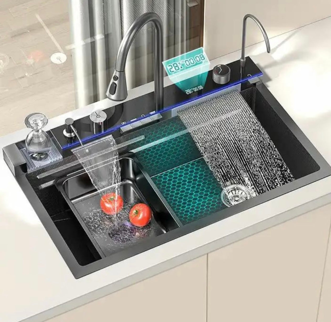 Chiuveta multifunctionala cu 2 cascade cu accesorii incluse, afisaj digital a temperaturii si robinet cascada